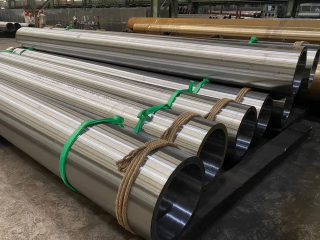 Alloy pipes