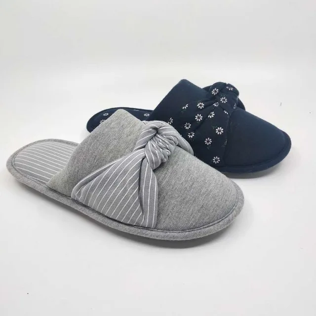 Ladies indoor slipper