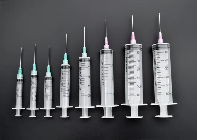 Disposable syringe with needle(luer lock)