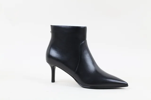 Lady boots