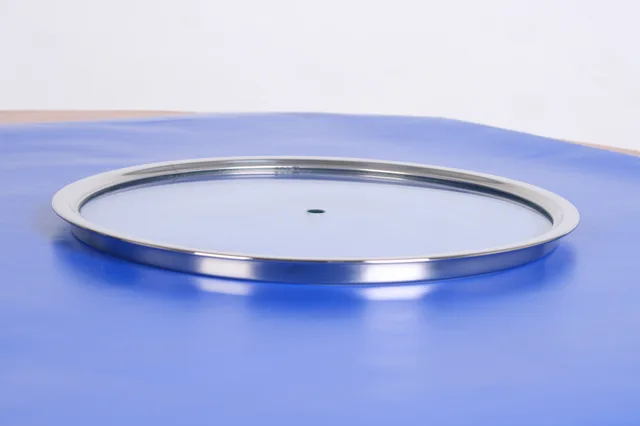 Tempered glass lid
