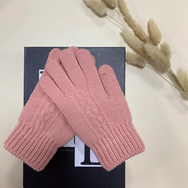 Ladie's gloves