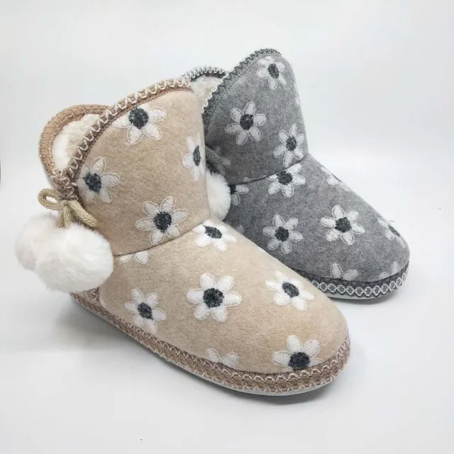 Ladies boots