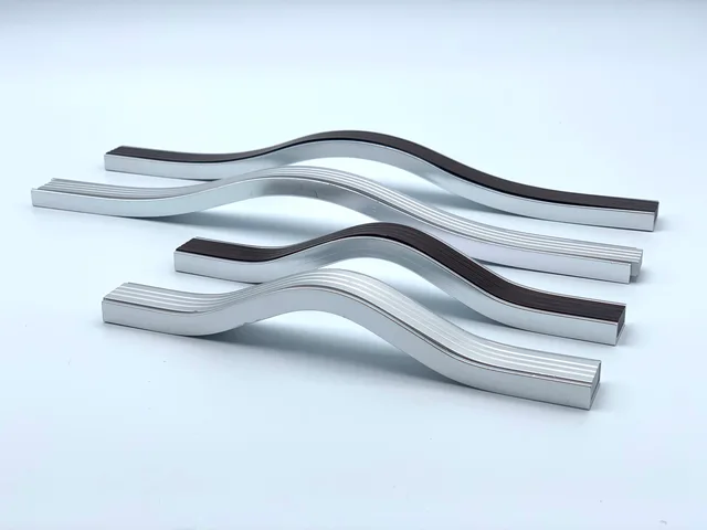 Aluminum handle