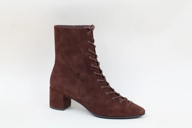 Lady boots