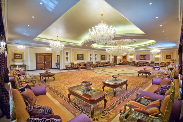 Handtufted carpets