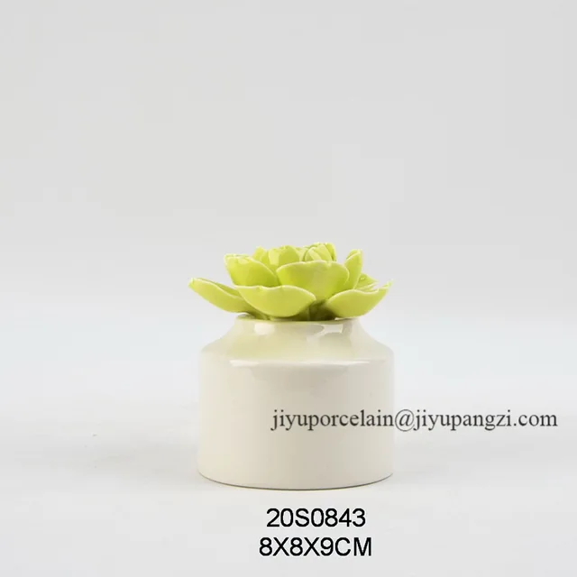 Porcelain spring flower fragrance scent bottle difusser