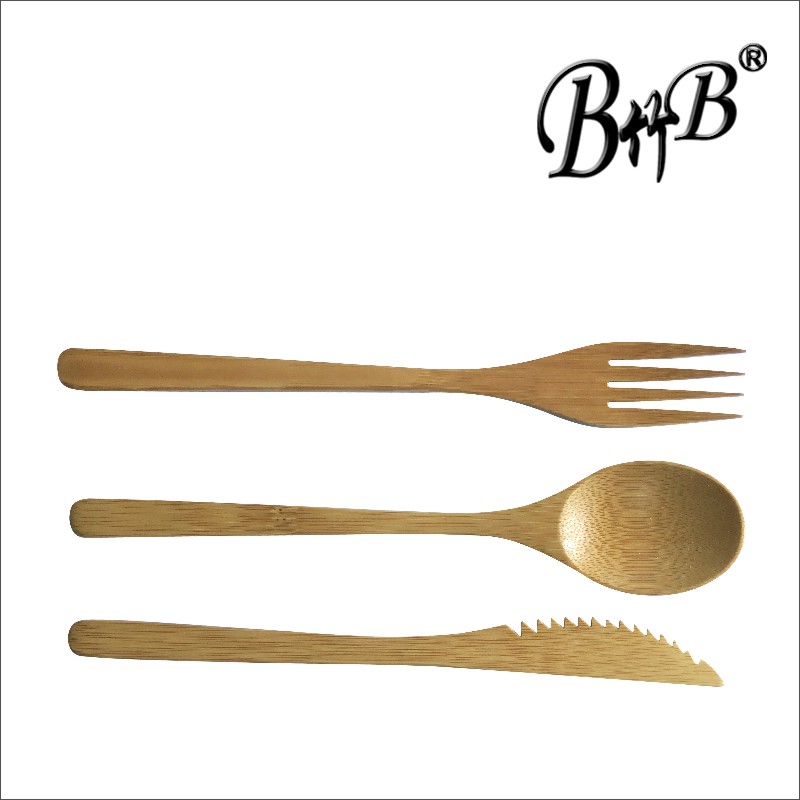 Bamboo utensils set