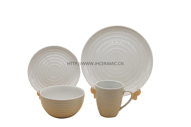 Embossed white porcelain dinner set