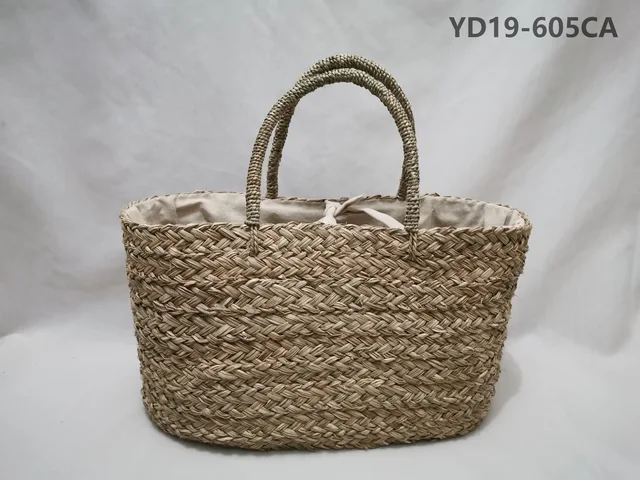 Straw bags