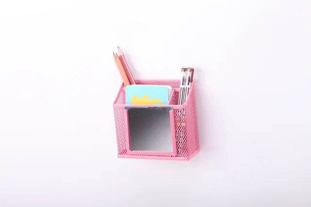 Meganetic Mesh Holder