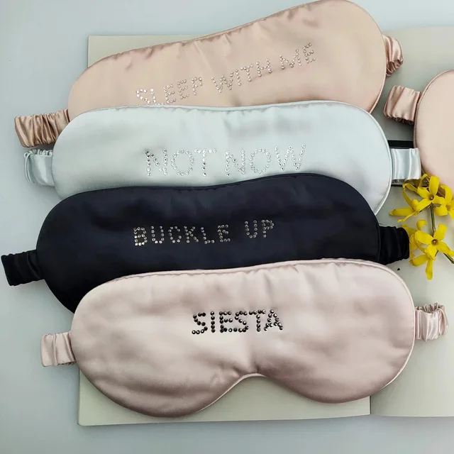 Silk eyemask