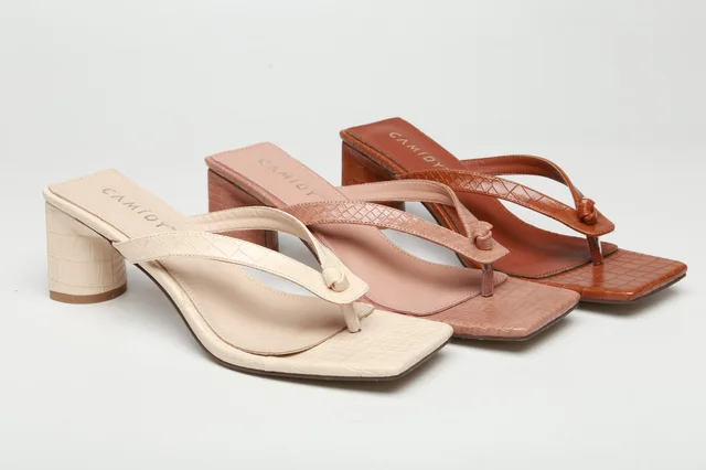 CAMIDY Women's sandals square head block heel fashion simple pinch feet PU sandals