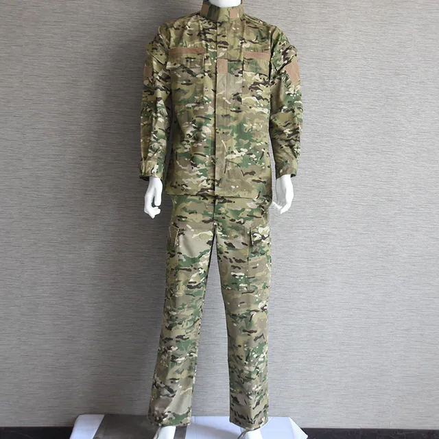 Camouflage clothing