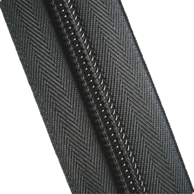 No.10 nylon zipper long chain 2.2kg/100y/100m to 3.1kg/100y/100m