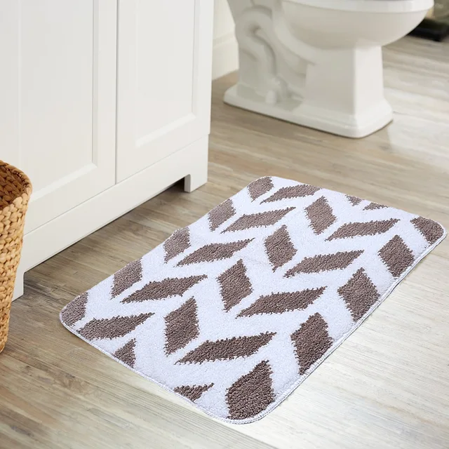 Tufted bath mat