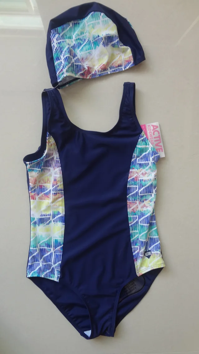 Active wear/Sporty swimwear/Competitve swimwear/Swim caps