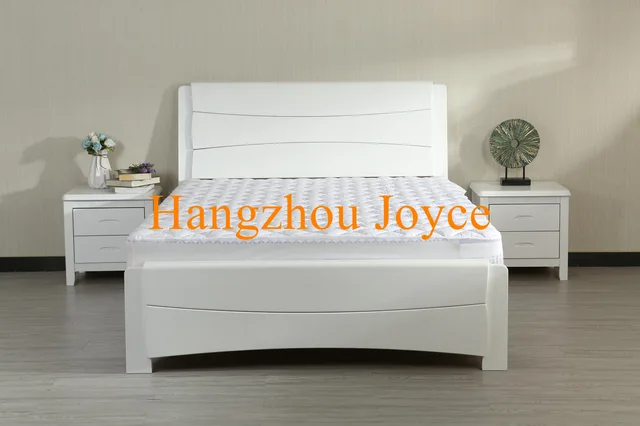 Waterproof mattress pad