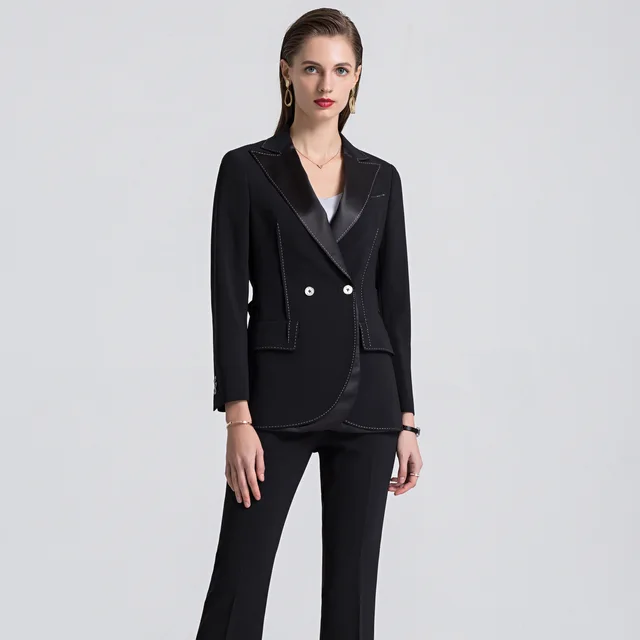 Ladie's coat