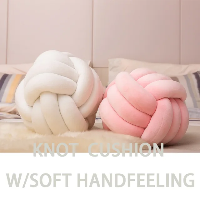 Knot cushion