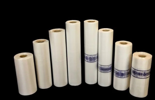 Rolling garbage bag