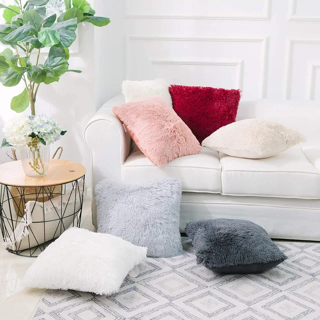 Shaggy pillow/faux fur pillow/fluffy pillow
