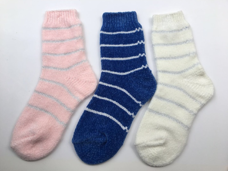 Ladies chenille socks