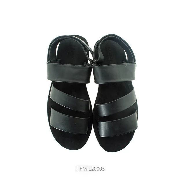 Sport Summer Sandals With Strapped Upper