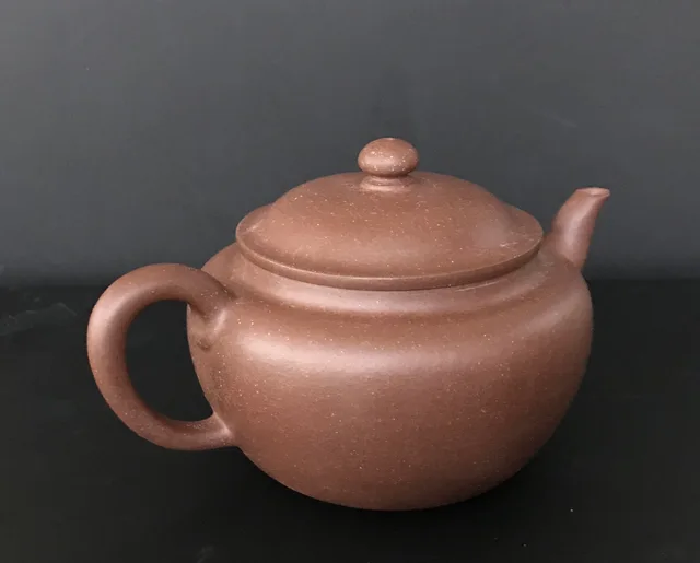 Ceramic tea-pot