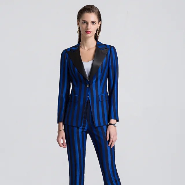 Ladies' suit