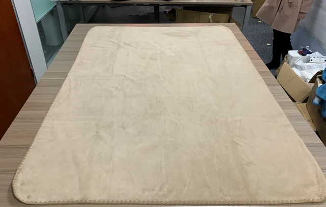 350gsm Velisse Plush with scallop stitch 5332