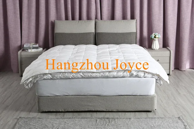 Topper with double layer