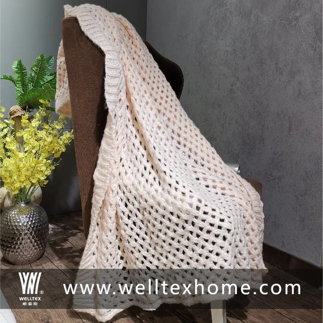 Knitted blanket