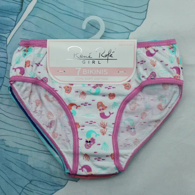 Girls briefs