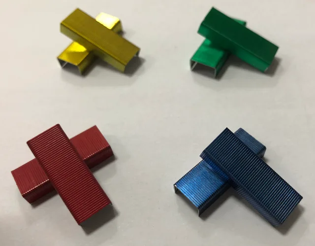 Color staple