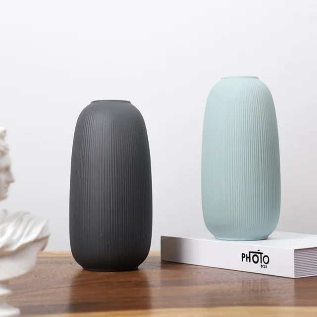 Nordic ceramic vase