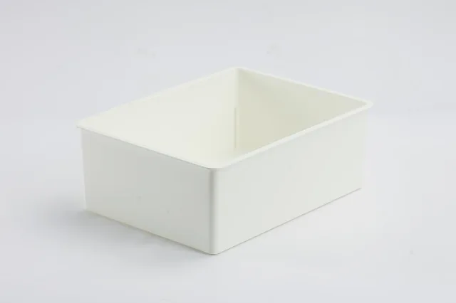 Plastic storage box