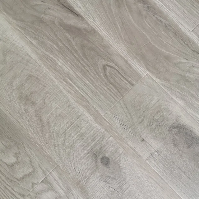Laminate Flooring with Oak wood GRAIN EIR surface wax edge