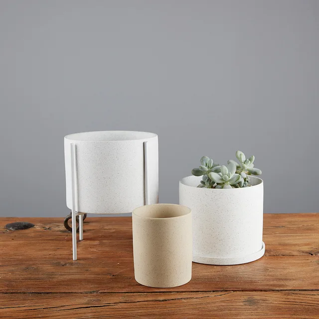 Ceramic vase