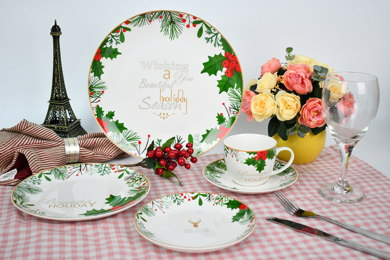 Dinner sets with Christmas design