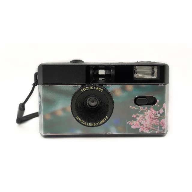•35mm Reusable Film Camera with Flash