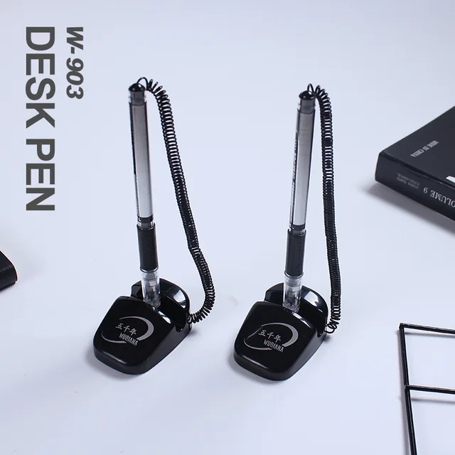 Desk pen