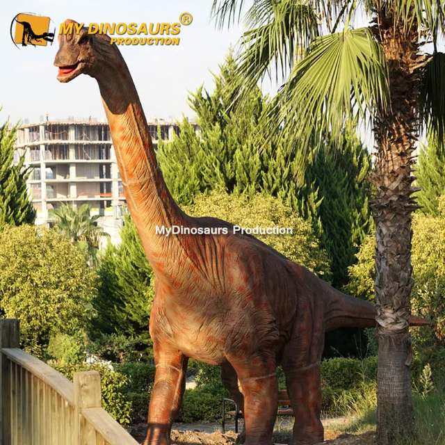 Animatronic dinosaur Brachiosaurus