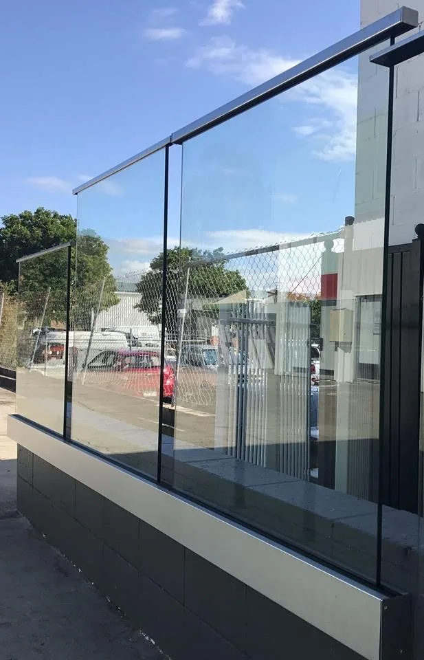 12 mm tempered glass aluminium u channel for glass railing hardware
