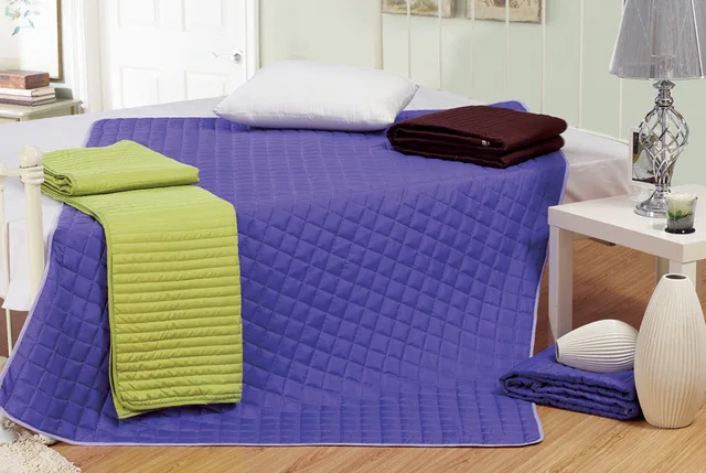 Microfiber bedspread