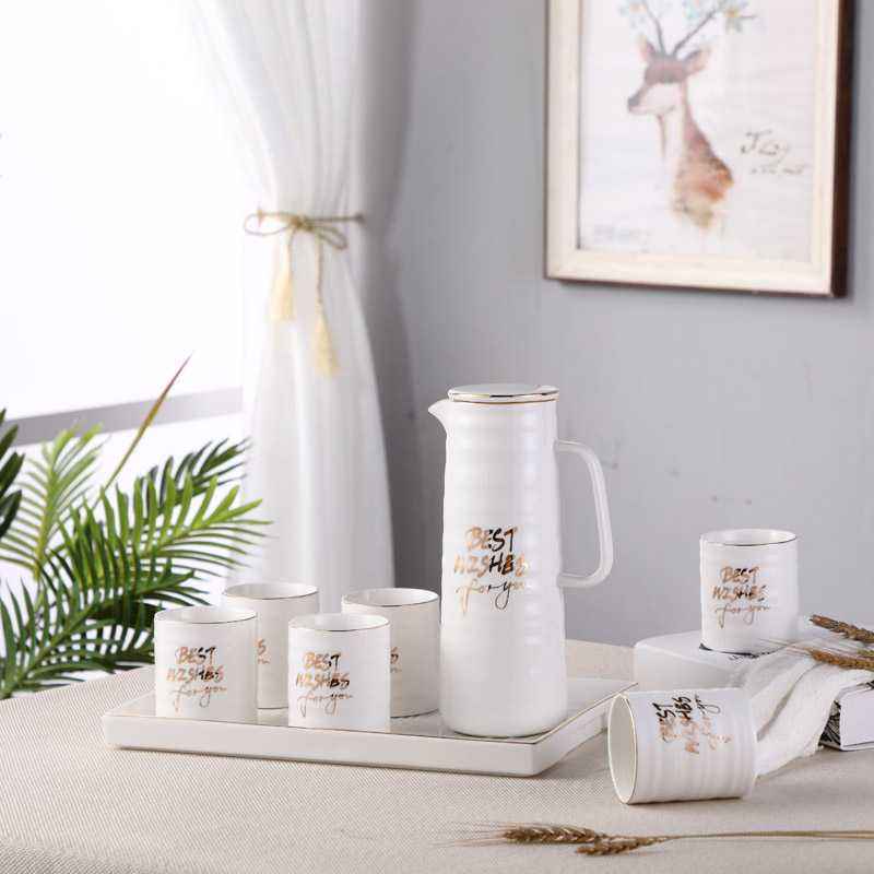 Durable porcelain bottle and cups with tray
