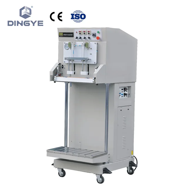 Vertical type external vacuum packaging machine