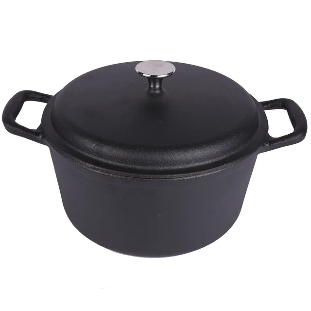 Cast iron dutch oven