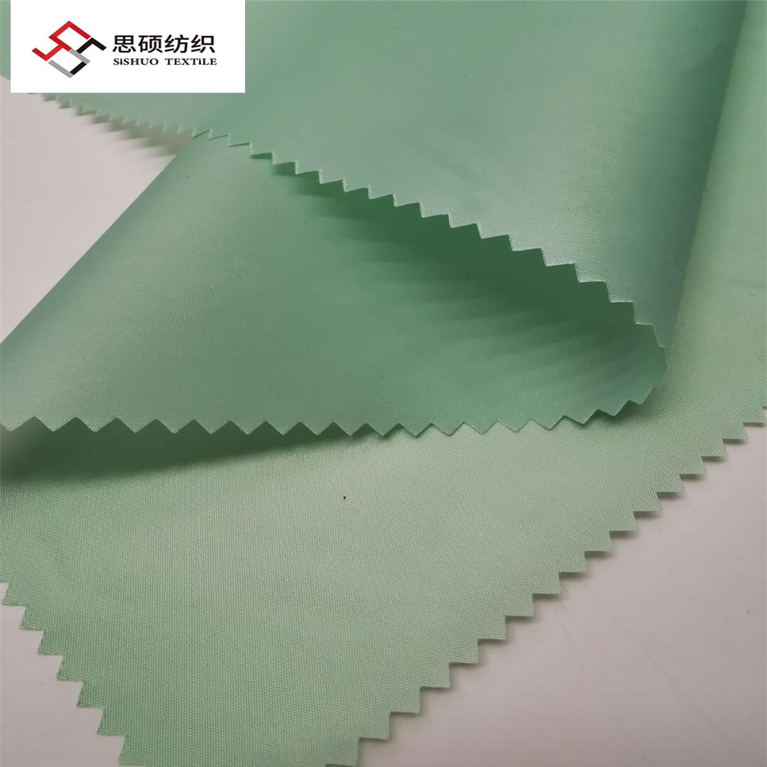 Reuseable protective gowns fabric