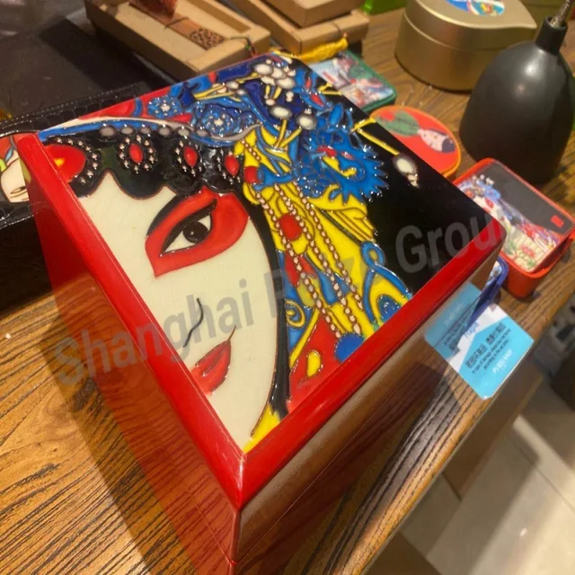 Ceramic panel painting jewelry box